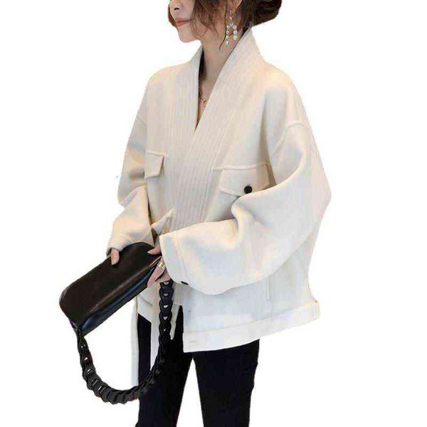 woolen coat women's 2021 autumn and winter european short foreign style fashion long sleeve loose woolen, Black;brown
woolen coat women's 2021 autumn and winter european short foreign style fashion long sleeve loose woolen, Black;brown