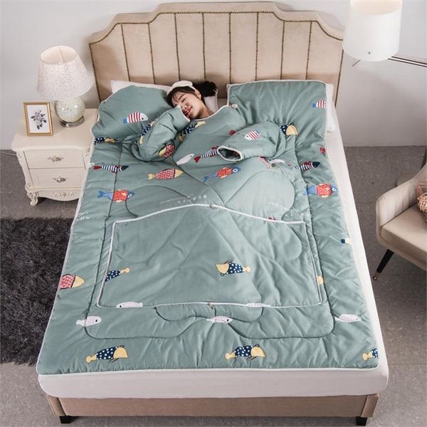 winter pillow quilt can be dressed in winter anti kick quilt with sleeve pajamas lazy core coat mobile phone watch tv
winter pillow quilt can be dressed in winter anti kick quilt with sleeve pajamas lazy core coat mobile phone watch tv