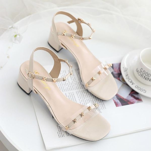 2021 new summer sandals women rivets transparent casual shoes woman sandals buckle strap thick mid heels ladies, Black
2021 new summer sandals women rivets transparent casual shoes woman sandals buckle strap thick mid heels ladies, Black
