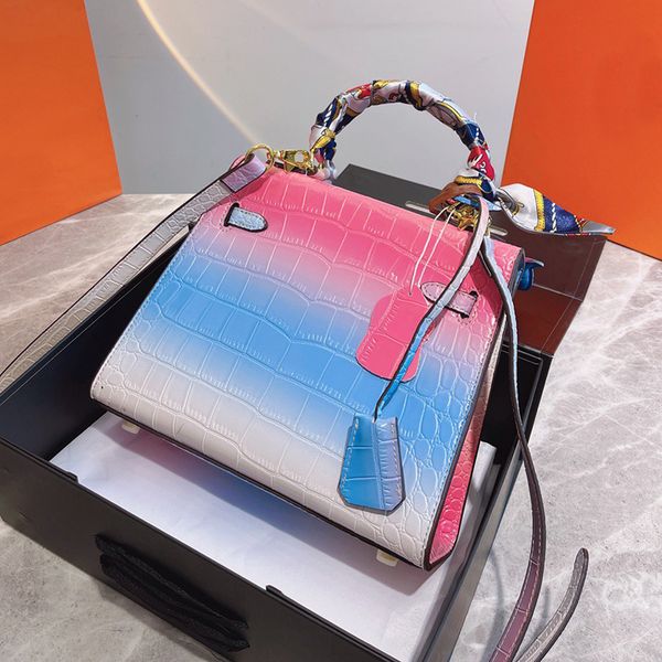 designer shoulder bags crossbody luxury totes handbags tote bag handbag genuine leather high-quality fashion brand with original box 4 color
designer shoulder bags crossbody luxury totes handbags tote bag handbag genuine leather high-quality fashion brand with original box 4 color