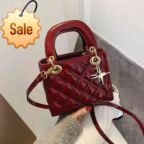 spring and summer new korean women's bag, princess dai bag, women's small bag, texture, versatile leisure women's single shou
spring and summer new korean women's bag, princess dai bag, women's small bag, texture, versatile leisure women's single shou