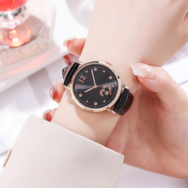 wristwatches 2021 women's watch leather rose gold dress female brand clock luxury design women watches simple fashion ladies, Slivery;brown
wristwatches 2021 women's watch leather rose gold dress female brand clock luxury design women watches simple fashion ladies, Slivery;brown
