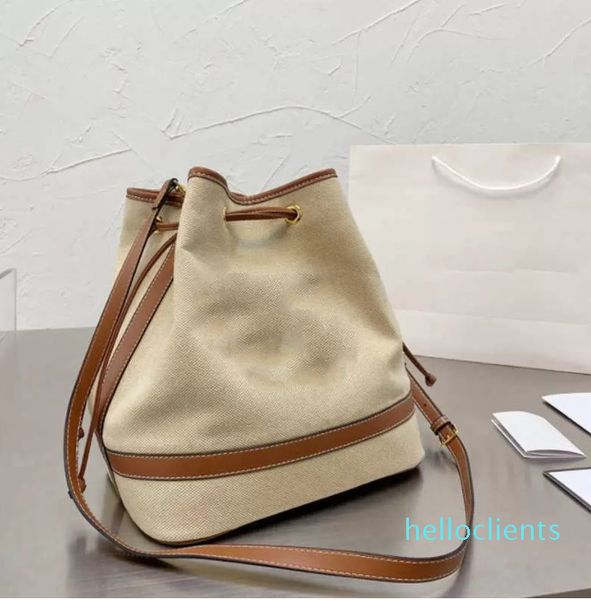 2021 new fashion arc de triomphe bucket bag drawstring portable canvas with leather bag women's commuting leisure one shoulder diagonal
2021 new fashion arc de triomphe bucket bag drawstring portable canvas with leather bag women's commuting leisure one shoulder diagonal