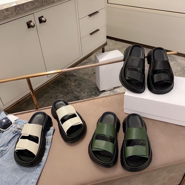 2021 luxury designer slippers summer fashion velcro slippers casual slippers beach sandals size 35-41 with box, Black
2021 luxury designer slippers summer fashion velcro slippers casual slippers beach sandals size 35-41 with box, Black