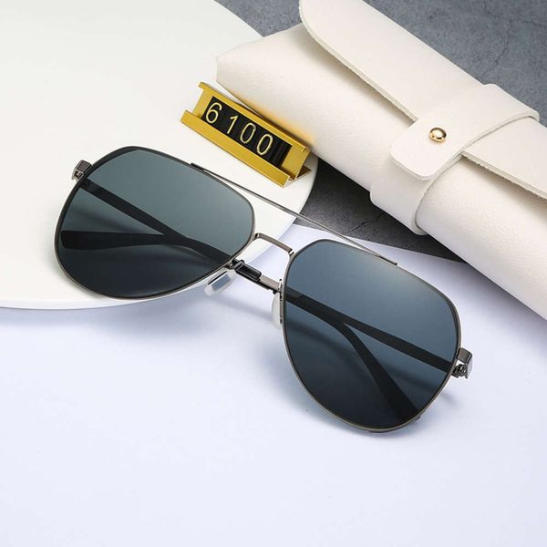 2020 new nylon polarized sunglasses men 6100 classic toad polarized sunglasses men driver, White;black
2020 new nylon polarized sunglasses men 6100 classic toad polarized sunglasses men driver, White;black