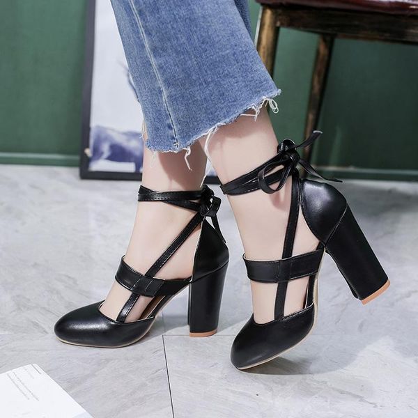 dress shoes 2021 european and american models large size female sandals high heel thick with straps hollow 43 yards, Black
dress shoes 2021 european and american models large size female sandals high heel thick with straps hollow 43 yards, Black