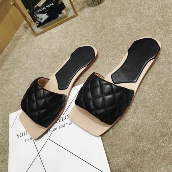 latest women's leather slippers sandals custom logo flat bottom comfortable luxury 35-41 multi color options, Black
latest women's leather slippers sandals custom logo flat bottom comfortable luxury 35-41 multi color options, Black