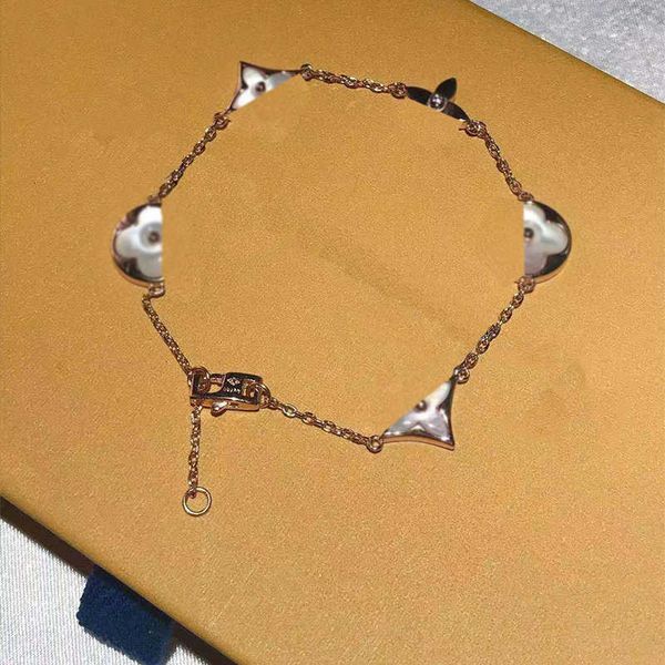 famous brand s925 sterling silver bracelet designer classic style l flower five-flower bracelet jewelry women bracelets with original box, Black
famous brand s925 sterling silver bracelet designer classic style l flower five-flower bracelet jewelry women bracelets with original box, Black