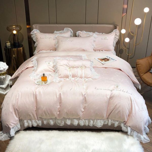 bedding sets luxury pink egyptian cotton princess embroidery set white lace ruffle jacquard duvet cover flat/fitted sheet pillowcases
bedding sets luxury pink egyptian cotton princess embroidery set white lace ruffle jacquard duvet cover flat/fitted sheet pillowcases