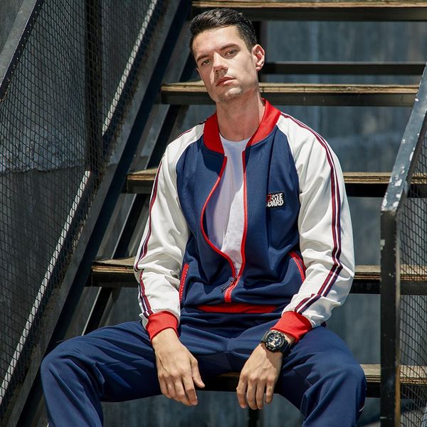 men fashion stripe tracksuits sets trendy stand collar sweatshirts jacket pants set man fitness outerwear kg-67, Gray
men fashion stripe tracksuits sets trendy stand collar sweatshirts jacket pants set man fitness outerwear kg-67, Gray