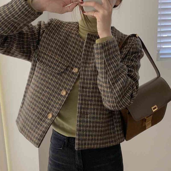 women's jackets autumn winter vintage plaid coat women long sleeve o-neck single breasted loose ladies elegant outerwear korean style 1, Black;brown
women's jackets autumn winter vintage plaid coat women long sleeve o-neck single breasted loose ladies elegant outerwear korean style 1, Black;brown