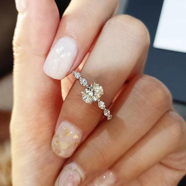 wedding rings bride jewelry for women entry lux women's ring with ellipse cubic zircon gifts the year kcr124, Slivery;golden
wedding rings bride jewelry for women entry lux women's ring with ellipse cubic zircon gifts the year kcr124, Slivery;golden