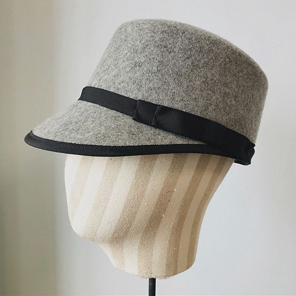 2021 new women wool winter classical militray cap flat visor caps bowknot accent ladies casual military beret hat gray black camel cad8, Blue;gray
2021 new women wool winter classical militray cap flat visor caps bowknot accent ladies casual military beret hat gray black camel cad8, Blue;gray