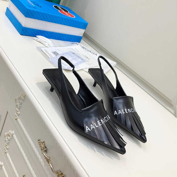 sandals women's 2021 spring and summer new pointed thin heel sandals leather half slipper style zlh, Black
sandals women's 2021 spring and summer new pointed thin heel sandals leather half slipper style zlh, Black