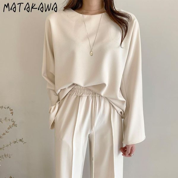women's t-shirt matakawa women fashion clothing korea chic round neck t shirts loose long-sleeved solid casual woman tshirts, White
women's t-shirt matakawa women fashion clothing korea chic round neck t shirts loose long-sleeved solid casual woman tshirts, White
