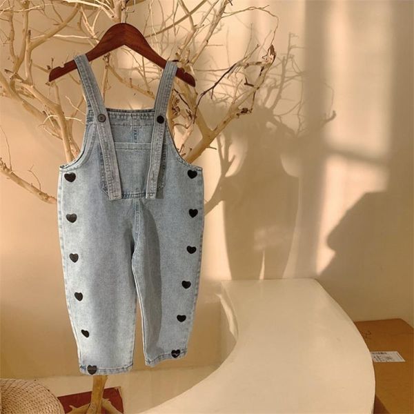 cute heart printing pattern girls denim pants spring fall casual cowboy jeans for girls toddler suspender jumpsuit children suit, Blue
cute heart printing pattern girls denim pants spring fall casual cowboy jeans for girls toddler suspender jumpsuit children suit, Blue