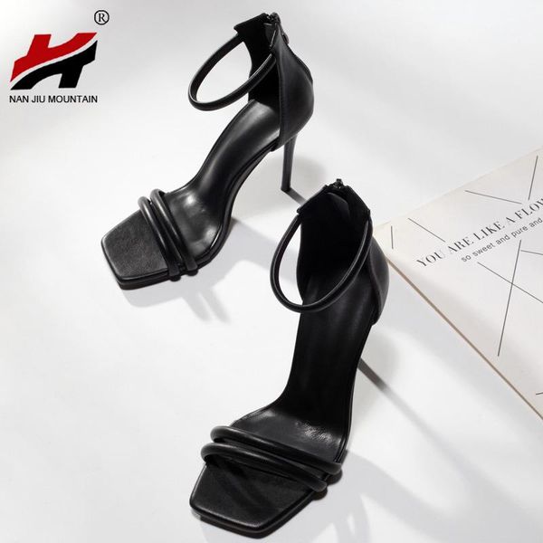 fashion classic casual all-match open toe flat head stiletto super high heel bag heel zipper large size women's sandals 35-42, Black
fashion classic casual all-match open toe flat head stiletto super high heel bag heel zipper large size women's sandals 35-42, Black