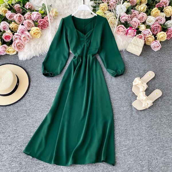 2021 vintage square collar long sleeve midi autumn casual high waist a-line big swing red/green es female 442t, Black;gray
2021 vintage square collar long sleeve midi autumn casual high waist a-line big swing red/green es female 442t, Black;gray