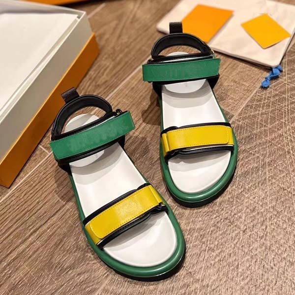 designer women sandals slides calf leather classic platform fashion casual shoes summer beach thick bottom slipper size 35-42 with box, Black
designer women sandals slides calf leather classic platform fashion casual shoes summer beach thick bottom slipper size 35-42 with box, Black