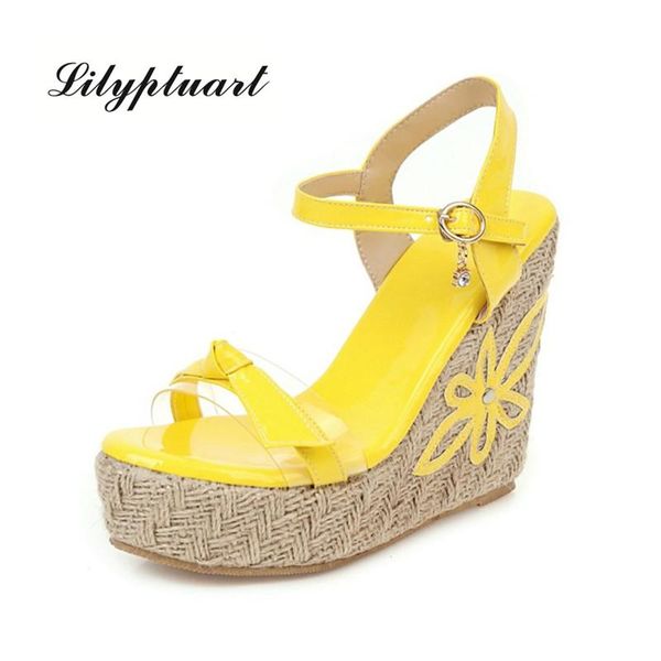 sandals selling women's comfortable flower high heels 2021 wedges casual anti-slip fashion, Black
sandals selling women's comfortable flower high heels 2021 wedges casual anti-slip fashion, Black