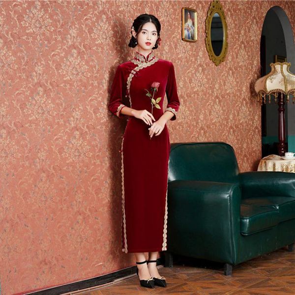 ethnic clothing red velour chinese dress with lace trim lady plus size split cheongsams slim celebrity banquet qipao formal party vesti
ethnic clothing red velour chinese dress with lace trim lady plus size split cheongsams slim celebrity banquet qipao formal party vesti