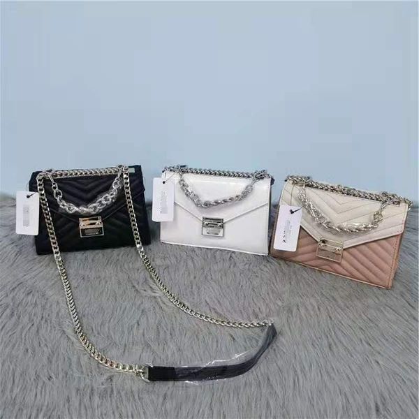 women's bag small square single shoulder -19gf280pu portable flower shopping
women's bag small square single shoulder -19gf280pu portable flower shopping