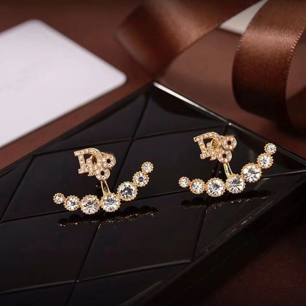 special offer 2021 luxury designer jewelry family's new letter full diamond earrings in 2021, Silver
special offer 2021 luxury designer jewelry family's new letter full diamond earrings in 2021, Silver