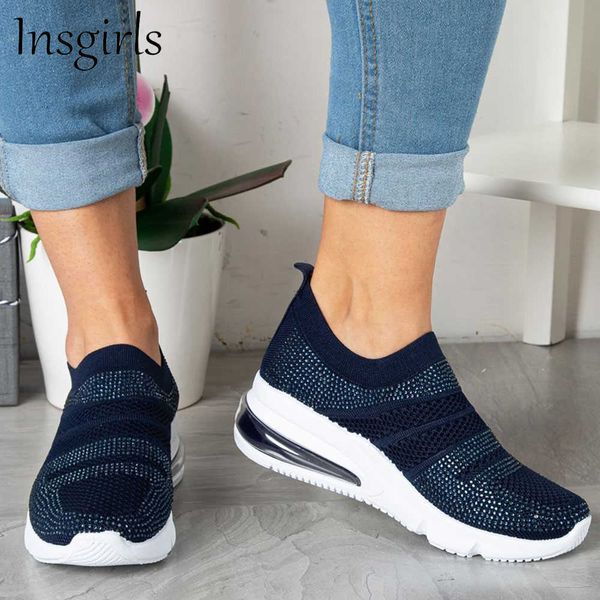 women's lightweight sneakers 2021 summer new mesh breathable ladies slip on casual running walking jump sport shoes female flats y0907, Black
women's lightweight sneakers 2021 summer new mesh breathable ladies slip on casual running walking jump sport shoes female flats y0907, Black