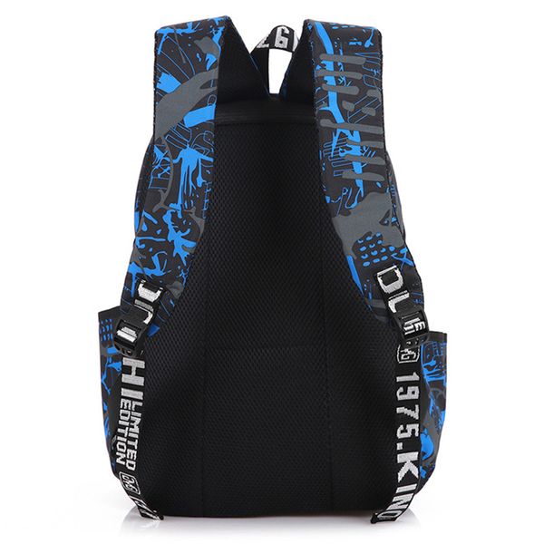 3 pcs/sets 2018 men travel lapbackpacks camouflage printing school bags backpack canvas schoolbags for teenage boys girls
3 pcs/sets 2018 men travel lapbackpacks camouflage printing school bags backpack canvas schoolbags for teenage boys girls