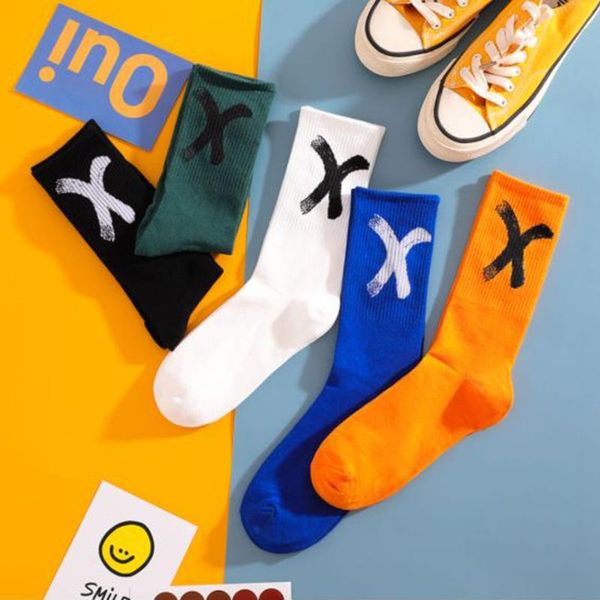 sports socks 1 pair autumn winter fashion middle tube stockings men women korean version long high basketball, Black
sports socks 1 pair autumn winter fashion middle tube stockings men women korean version long high basketball, Black