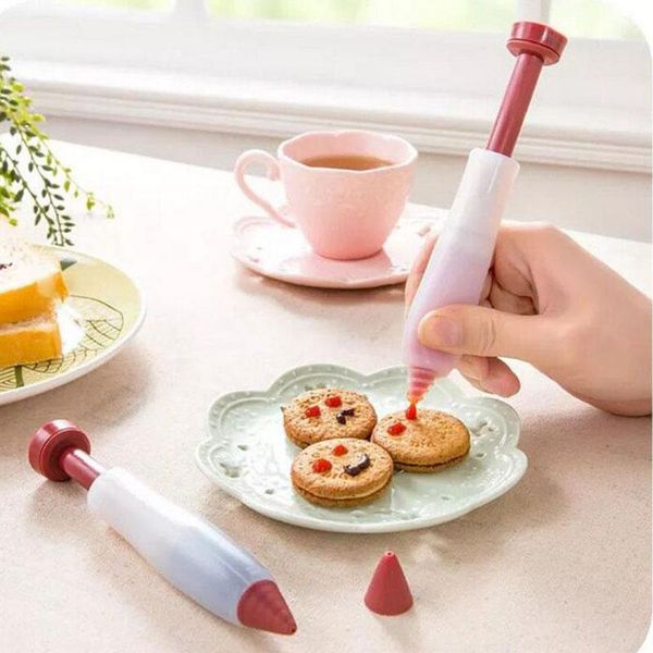 cake tools 100pcs silicone writing pen chocolate decorating cookie cream icing piping pastry nozzles kitchen accessories
cake tools 100pcs silicone writing pen chocolate decorating cookie cream icing piping pastry nozzles kitchen accessories