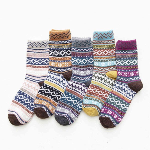 socks women's medium tube rabbit wool thickened in autumn and winter warm women's lengthened cross flower, Black;white
socks women's medium tube rabbit wool thickened in autumn and winter warm women's lengthened cross flower, Black;white