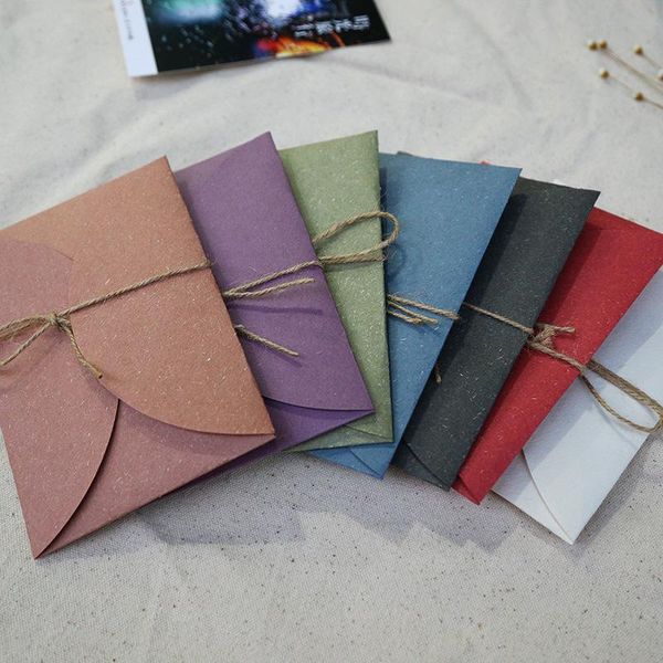10pcs retro personality diy graffiti grass fragrant paper blank envelope fire paint envelope postcard protection
10pcs retro personality diy graffiti grass fragrant paper blank envelope fire paint envelope postcard protection