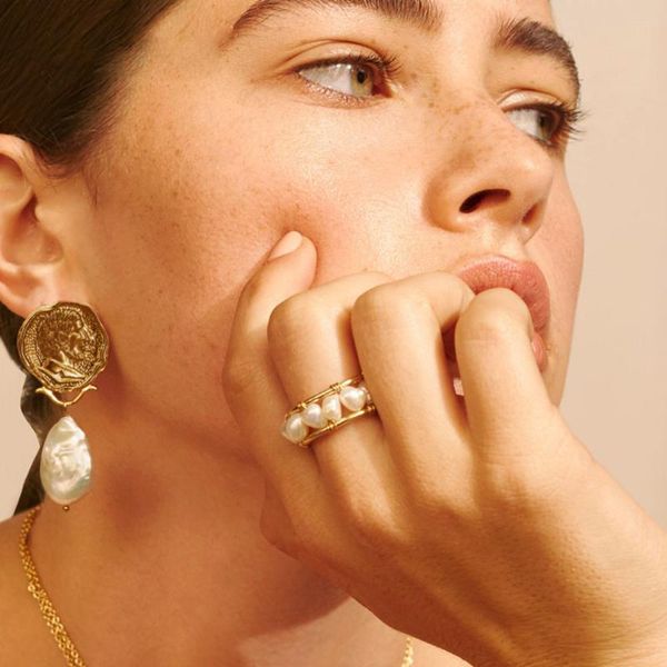 earrings & necklace pearl ring ins cold wind open copper shell a set of european and american jewelry simple niche female accessories, Silver
earrings & necklace pearl ring ins cold wind open copper shell a set of european and american jewelry simple niche female accessories, Silver