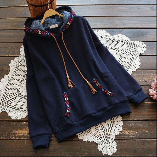hooded sweatshirt women long sleeve autumn winter fleece outerwear 2021 female casual front pocket vintage embroidery hoodies, Black
hooded sweatshirt women long sleeve autumn winter fleece outerwear 2021 female casual front pocket vintage embroidery hoodies, Black