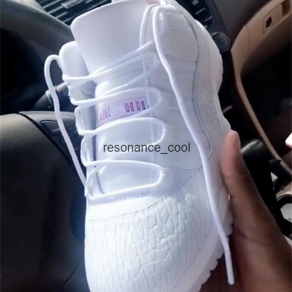woman new 11 womens sport basketball shoes all white women's sneaker fidget running with box
woman new 11 womens sport basketball shoes all white women's sneaker fidget running with box