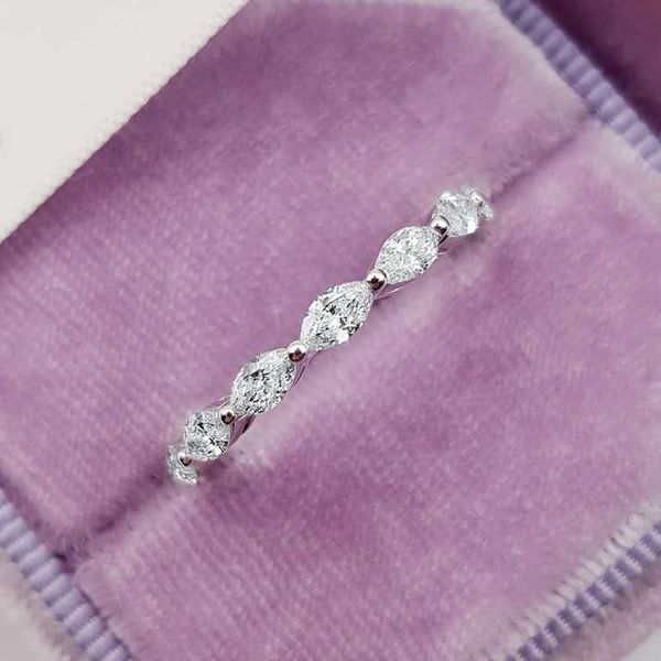 cluster rings micro paved tiny oval white rhinestones ring fashion silver color brand crystal elegant jewelry for women, Golden;silver
cluster rings micro paved tiny oval white rhinestones ring fashion silver color brand crystal elegant jewelry for women, Golden;silver