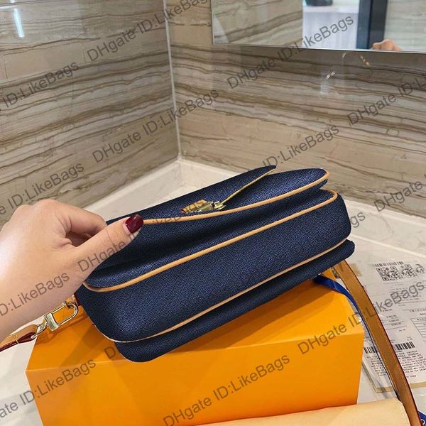 metis 2021 purses handbags messenger clutch bags wallets luxurys shoulder pochette white denim women letter designers crossbody tote ocgbp
metis 2021 purses handbags messenger clutch bags wallets luxurys shoulder pochette white denim women letter designers crossbody tote ocgbp