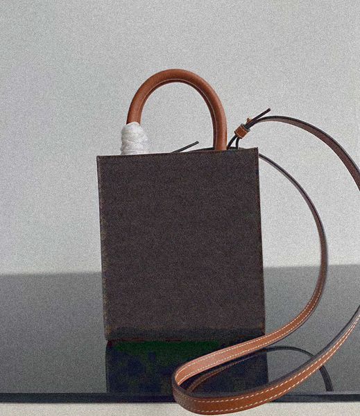 2021 spring summer crazy fashion c brand luxury shoulder bag handbags cabas triomphe letter vintage quality mini handbag designer
2021 spring summer crazy fashion c brand luxury shoulder bag handbags cabas triomphe letter vintage quality mini handbag designer