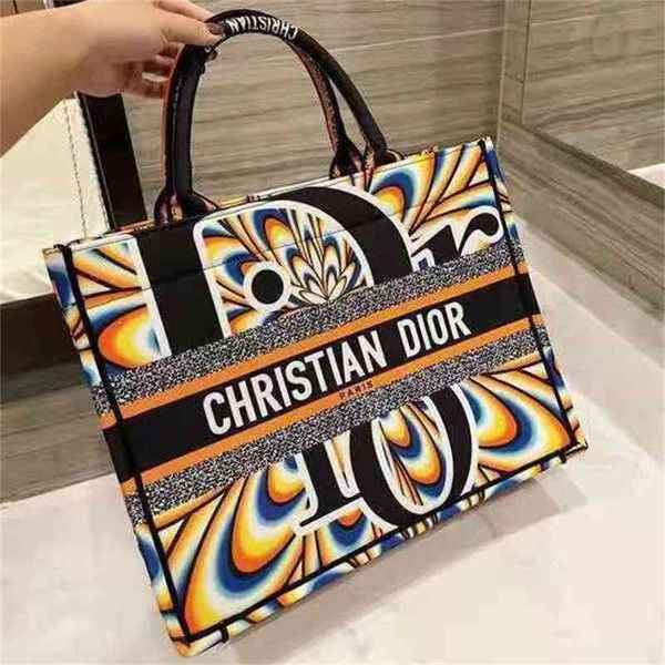 luxurys designer handbags value printed high mori shopping bag portable large capacity foreign style fashion out versatile new tot mommy bag
luxurys designer handbags value printed high mori shopping bag portable large capacity foreign style fashion out versatile new tot mommy bag