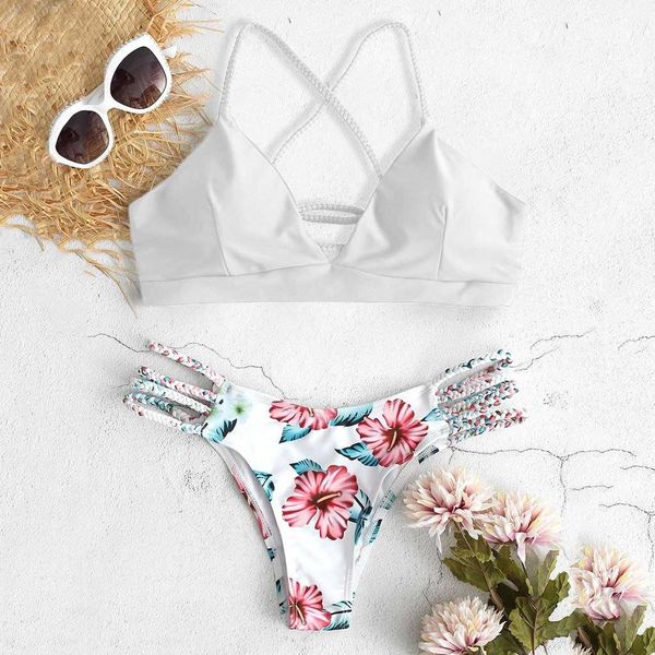 two-piece women bikini cut flower second-piece bathing suit pushups badmode beachwear nylon swimming summer, White;black
two-piece women bikini cut flower second-piece bathing suit pushups badmode beachwear nylon swimming summer, White;black