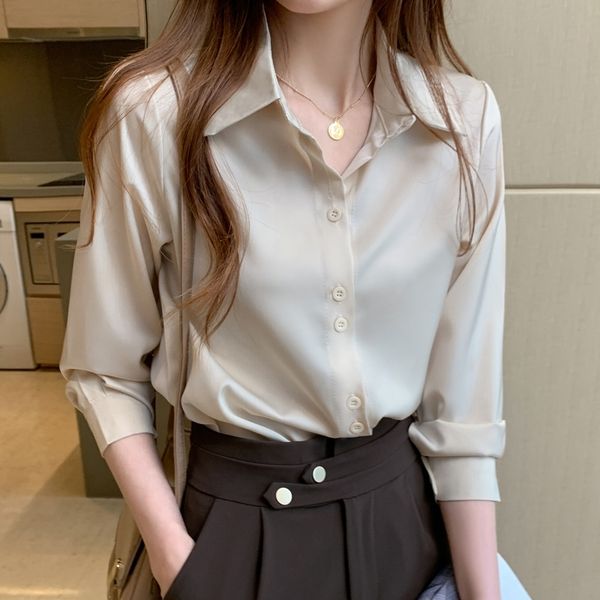 silk shirts women satin shirt for women long sleeve white shirt office lady satin silk blouse plus size woman basic blouses 210315
silk shirts women satin shirt for women long sleeve white shirt office lady satin silk blouse plus size woman basic blouses 210315