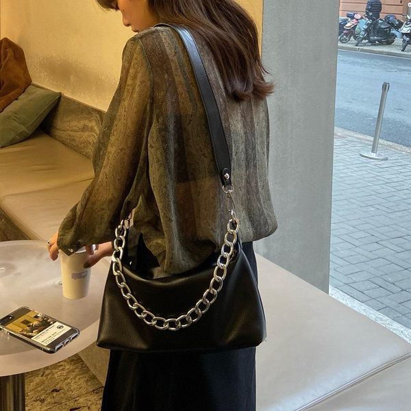 evening bags soft underarm 2021 women's brand fashion balck leather shoulder bag female large capacity handbags
evening bags soft underarm 2021 women's brand fashion balck leather shoulder bag female large capacity handbags