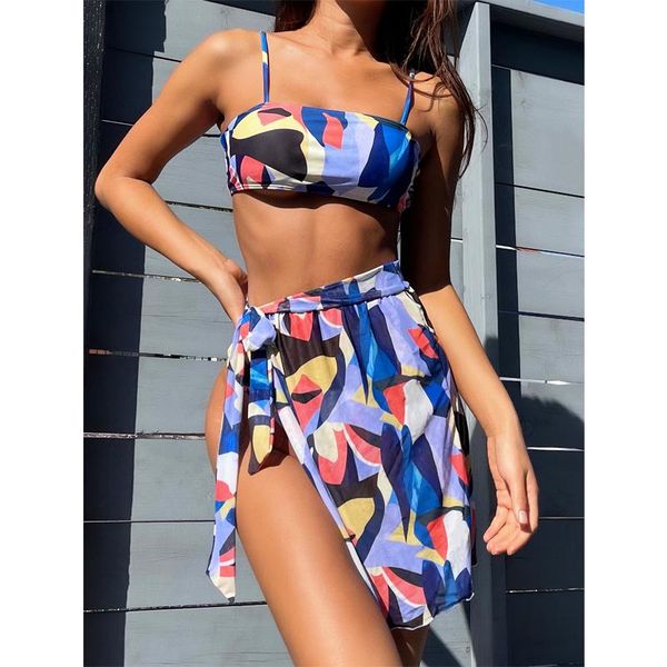 one-piece suits women's bandeau swimsuit high cut three pieces bikini set mesh beach sarong colorful print swimwear lady bathing suit
one-piece suits women's bandeau swimsuit high cut three pieces bikini set mesh beach sarong colorful print swimwear lady bathing suit
