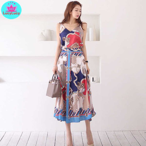 summer korean temperament v-neck sling fashion print big swing skirt set two-piece 210603, White
summer korean temperament v-neck sling fashion print big swing skirt set two-piece 210603, White