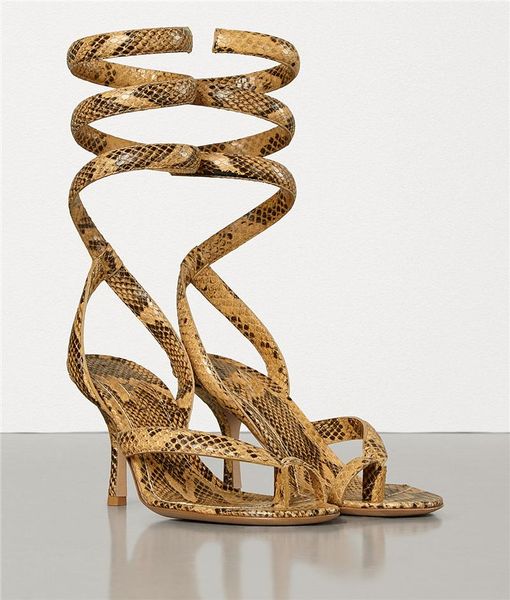 sandals kmeioo fashion luxury brands summer women snake style gladiator low heel female stilettos party shoes plus size5cm, Black
sandals kmeioo fashion luxury brands summer women snake style gladiator low heel female stilettos party shoes plus size5cm, Black