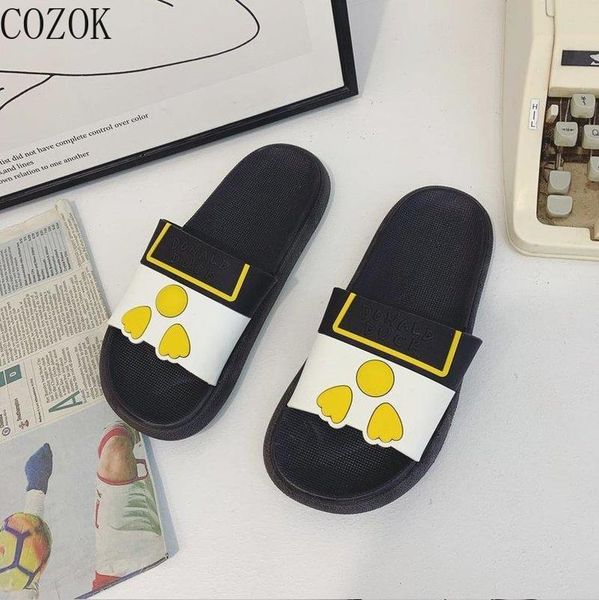 women's slippers 2021 summer new vamp applique decoration cute sweet fashion all-match platform women's slippers, Black
women's slippers 2021 summer new vamp applique decoration cute sweet fashion all-match platform women's slippers, Black