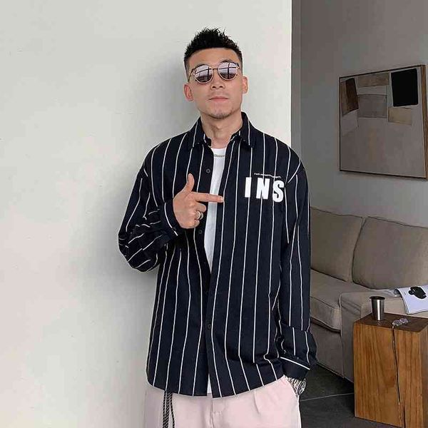 bar uncle autumn men's ins style shirt stripe printing loose casual coat lapel american korean fashion, White;black 
bar uncle autumn men's ins style shirt stripe printing loose casual coat lapel american korean fashion, White;black