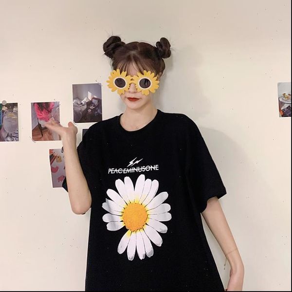 2021 brand designer summer tshirt women print sun flower casual funny t shirt for lady girl tee hipster harajuku shirt women, White
2021 brand designer summer tshirt women print sun flower casual funny t shirt for lady girl tee hipster harajuku shirt women, White
