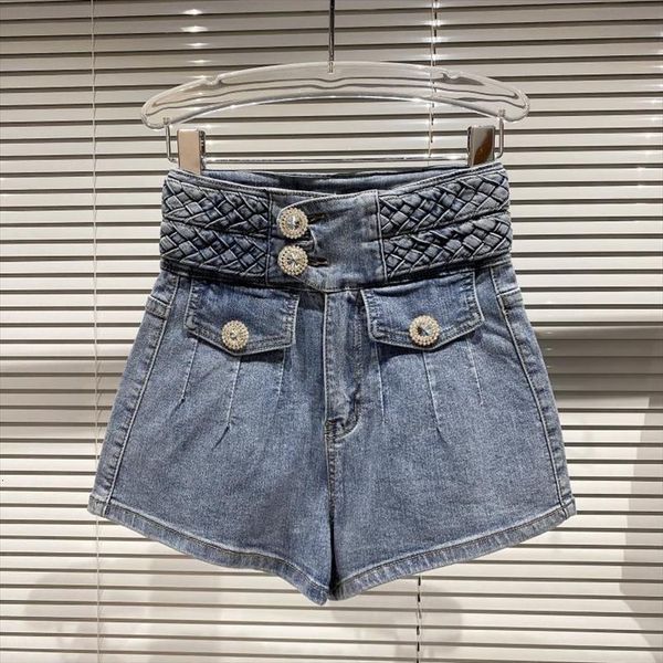 spring denim double button women shorts high waist diamond shining knitting, White;black
spring denim double button women shorts high waist diamond shining knitting, White;black